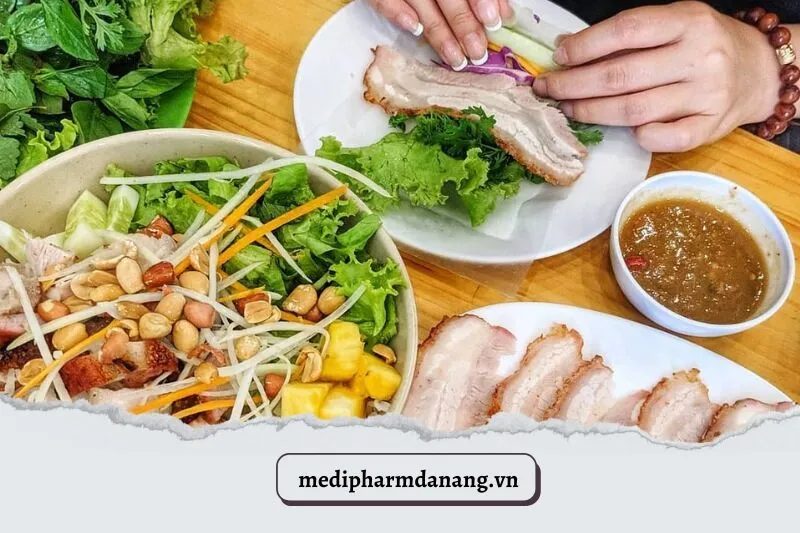 bánh tráng cuốn thịt heo