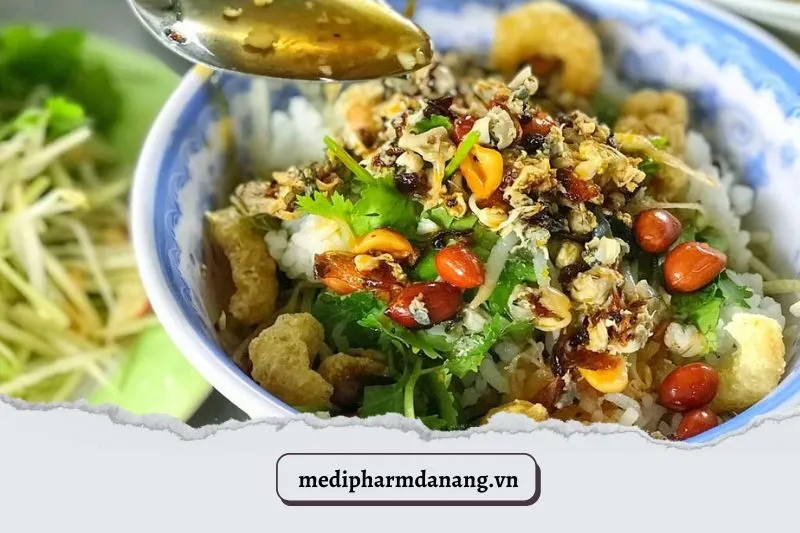 Cơm hến Ông Ích Khiêm Đà Nẵng