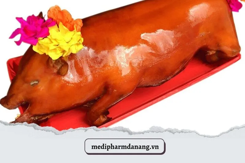 Heo nướng lu Ông Phú Đạt