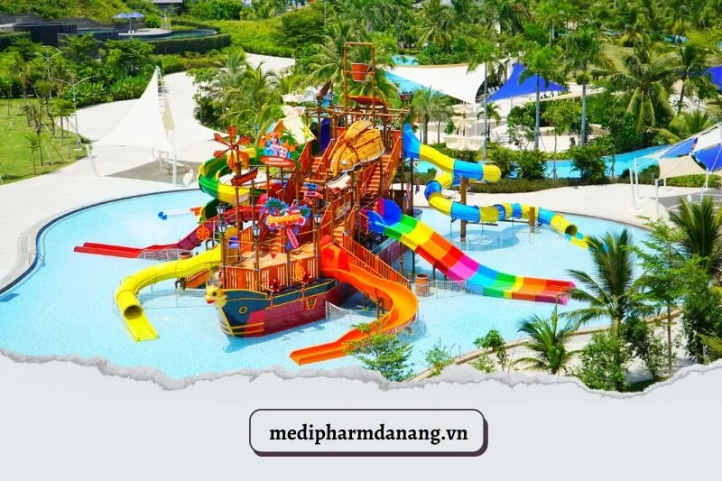 Mikazuki Water Park 365