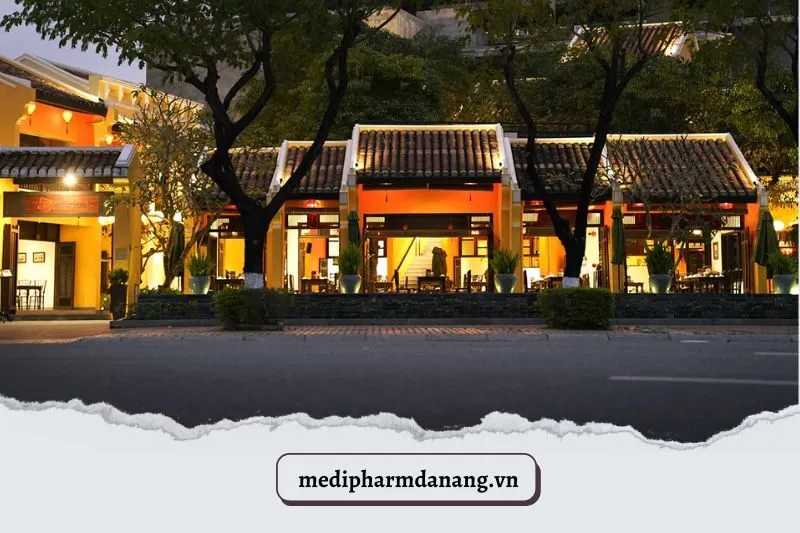 Nhà hàng Madame Lân