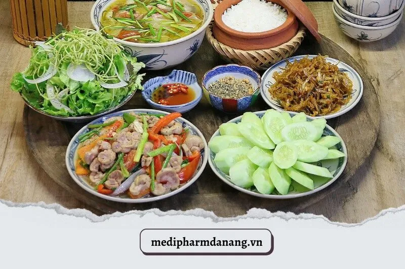 Cơm Nhà Thị Tứ