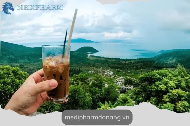 am-thuc-dac-sac-tai-deo-hai-van
